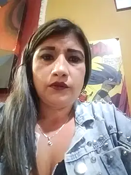 Snapshot of Hannahcandyy chatting on 03-04-25, 01:34 Hannahcandyy online show from 03-04-25, 01:34