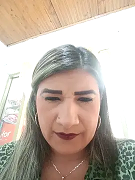 Snapshot of Hannahcandyy chatting on 03-05-25, 08:10 Hannahcandyy online show from 03-05-25, 08:10