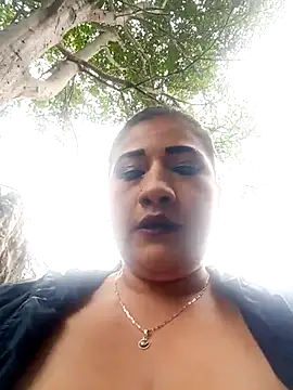 Snapshot of Hannahcandyy chatting on 03-13-25, 01:18 Hannahcandyy online show from 03-13-25, 01:18