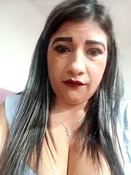 Snapshot of Hannahcandyy chatting on 03-21-25, 01:02 Hannahcandyy online show from 03-21-25, 01:02