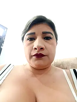 Snapshot of Hannahcandyy chatting on 10-07-25, 02:47 Hannahcandyy online show from 10-07-25, 02:47