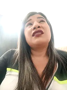 Snapshot of Hannahcandyy chatting on 11-22-25, 09:36 Hannahcandyy online show from 11-22-25, 09:36