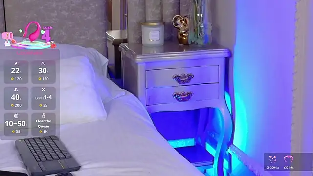 Lola King online show from 03-24-26, 03:55