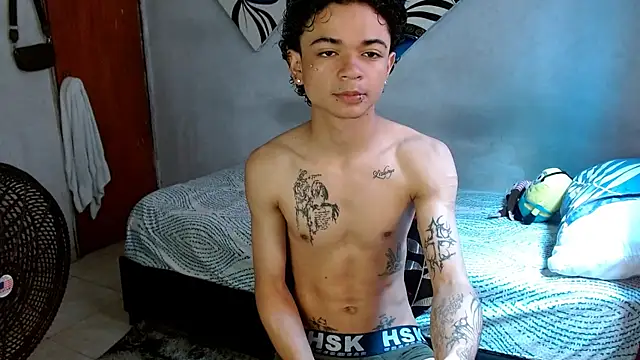 Lovebeng  online show from 10-23-25, 02:27