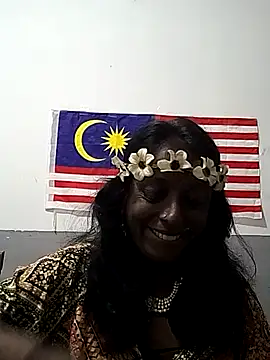 mamakarma1403 online show from 10-14-25, 05:47