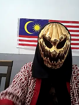 mamakarma1403 online show from 10-29-25, 04:59