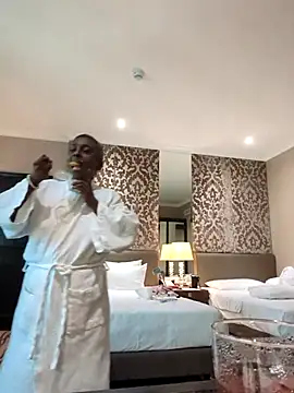 mamakarma1403 online show from 04-25-26, 03:53