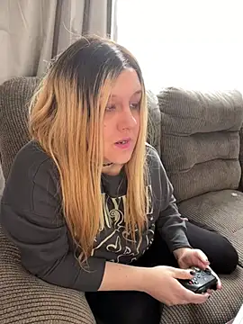 PuckBunny17 online show from 01-22-25, 03:51