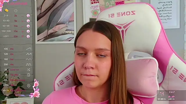 Snapshot of AliceBrayan chatting on 03-06-25, 03:35 AliceBrayan online show from 03-06-25, 03:35