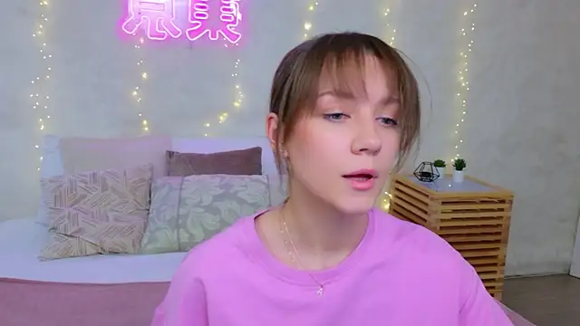 AliceBrayan online show from 04-22-26, 05:03