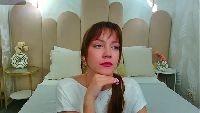 AliceBrayan online show from 04-26-26, 05:10