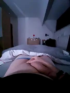 Snapshot of pascalino100 chatting on 03-03-25, 05:20 pascalino100 online show from 03-03-25, 05:20