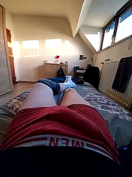 Snapshot of pascalino100 chatting on 03-13-25, 05:07 pascalino100 online show from 03-13-25, 05:07