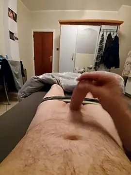 Snapshot of pascalino100 chatting on 09-11-25, 03:50 pascalino100 online show from 09-11-25, 03:50