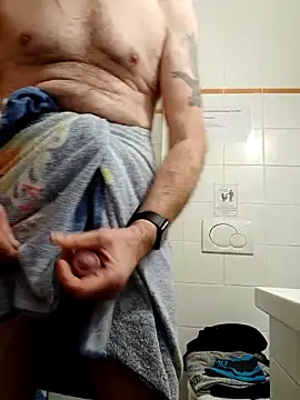 pascalino100 online show from 03-11-26, 07:09