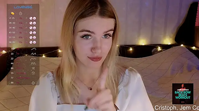 Snapshot of SpiceJessy chatting on 12-21-24, 04:36 SpiceJessy online show from 12-21-24, 04:36