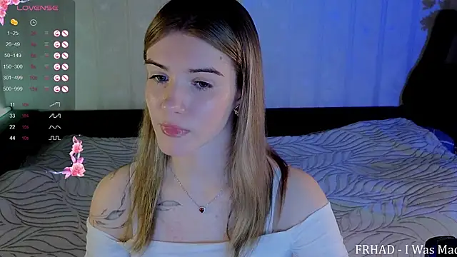 Snapshot of SpiceJessy chatting on 03-04-25, 04:09 SpiceJessy online show from 03-04-25, 04:09