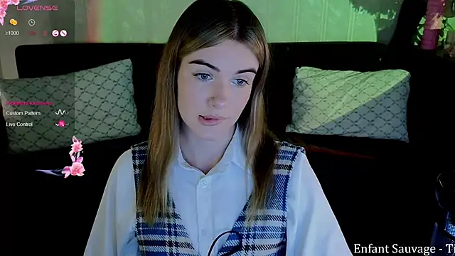 Snapshot of SpiceJessy chatting on 03-11-25, 05:02 SpiceJessy online show from 03-11-25, 05:02