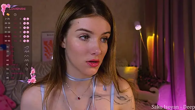 Snapshot of SpiceJessy chatting on 10-12-25, 05:12 SpiceJessy online show from 10-12-25, 05:12