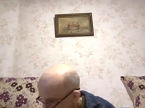 mariusica1xh online show from 02-02-25, 03:28