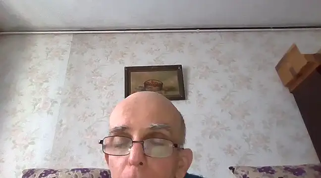 mariusica1xh online show from 02-05-25, 12:38