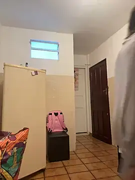 Snapshot of Gabizinhagirls chatting on 02-10-25, 09:04 Gabizinhagirls online show from 02-10-25, 09:04