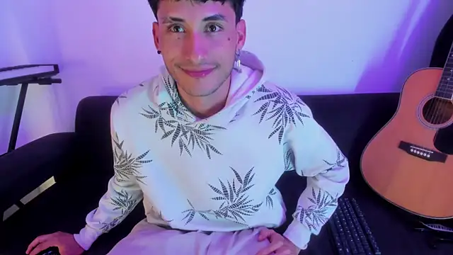 Henrikk senn online show from 01-10-26, 01:51