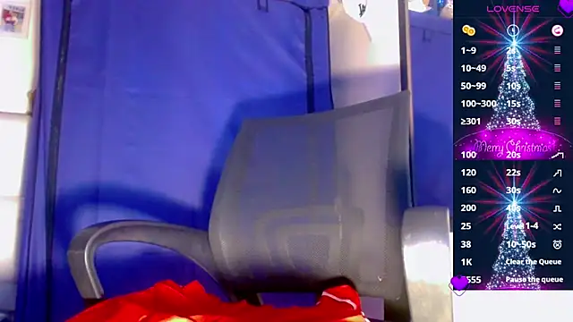 nicol gill  online show from 12-06-24, 05:44