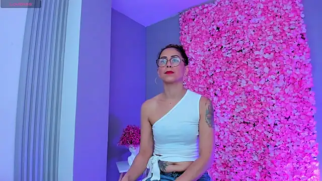 Angela donnato online show from 03-20-25, 03:23