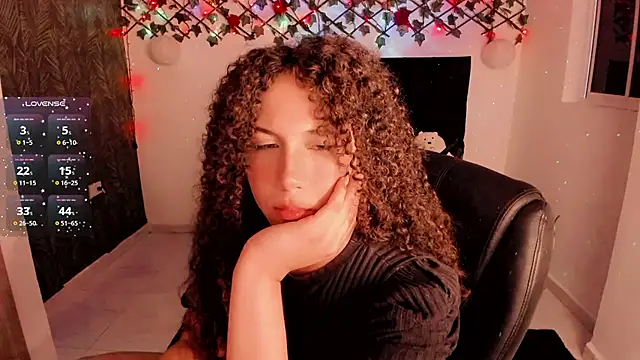 Lilith Miller21 online show from 09-26-25, 09:19