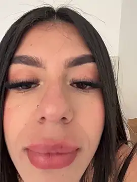 Charlotte cowell sub1  online show from 12-13-24, 05:54