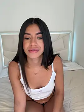 Charlotte cowell sub1  online show from 02-04-25, 03:26