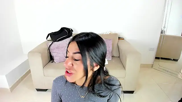 Charlotte cowell sub1  online show from 02-04-25, 08:28