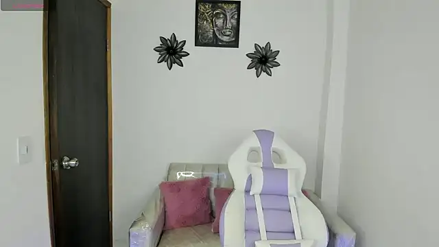 Charlotte cowell sub1  online show from 03-21-25, 10:28