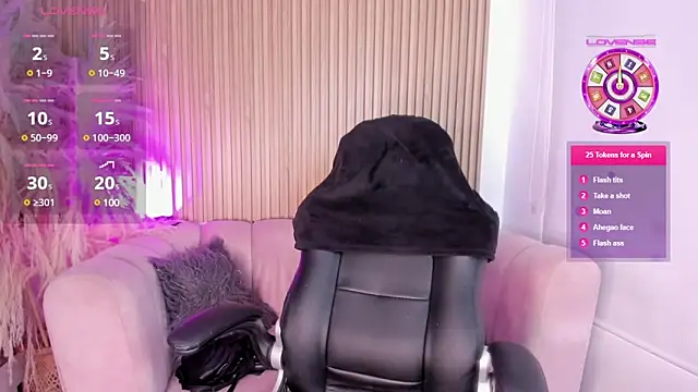 sophie ws online show from 12-28-24, 09:08