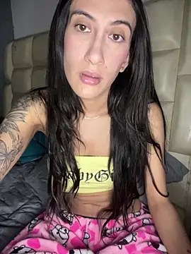 Snapshot of SamanthaVillamil chatting on 03-31-26, 05:41 SamanthaVillamil online show from 03-31-26, 05:41