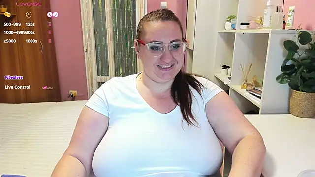 lovely adelle online show from 01-30-25, 08:53