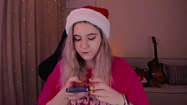 Diana Flower online show from 12-15-24, 09:13