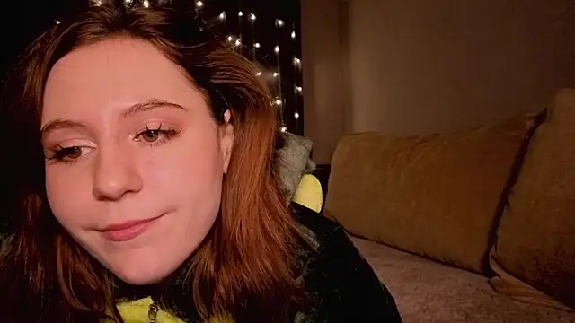 Diana Flower online show from 12-15-25, 01:10