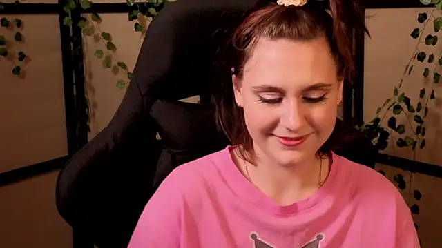 Diana Flower online show from 02-07-26, 01:04