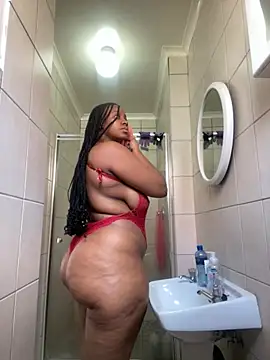 Candy Love 18 online show from 11-13-25, 10:14