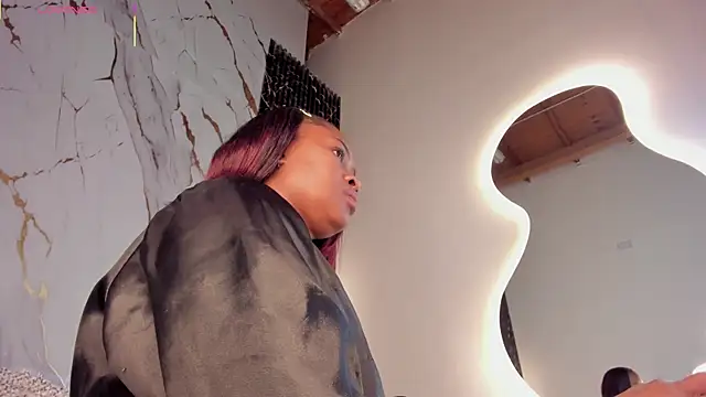 ebony hot1 online show from 04-22-26, 01:45