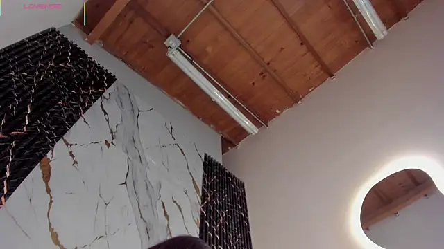 ebony hot1 online show from 04-23-26, 01:35