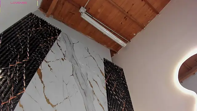 ebony hot1 online show from 04-24-26, 01:24