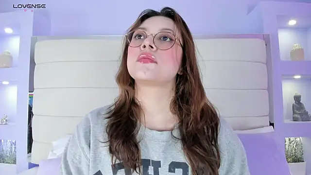 Lanna18 online show from 02-04-25, 11:38