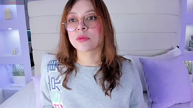 Lanna18 online show from 02-18-25, 11:44