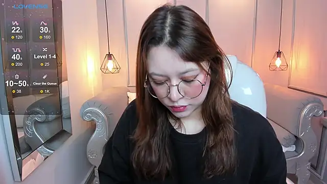 Lanna18 online show from 02-21-25, 11:55