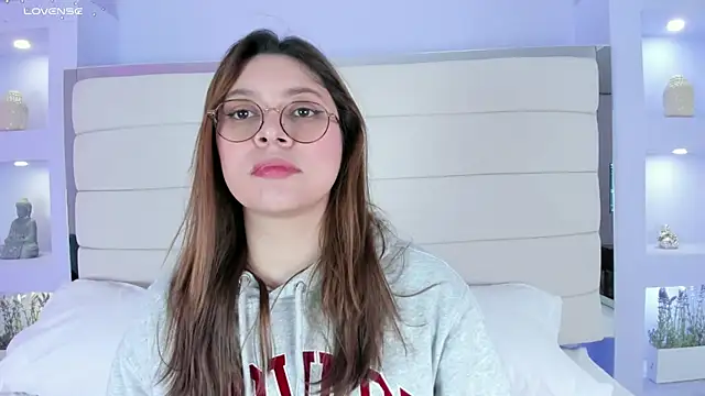 Lanna18 online show from 03-03-25, 11:44