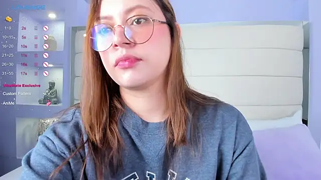 Lanna18 online show from 03-19-25, 11:50