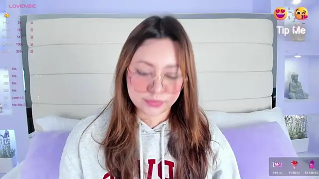 Lanna18 online show from 03-20-25, 11:49